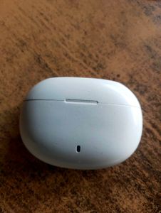 jbl burgman White Earbuds
