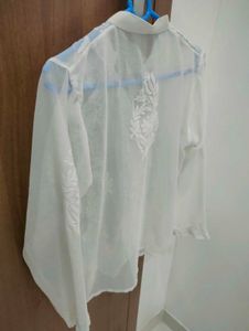 White Embroidered Chikan Kurti