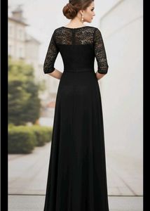 Elegant Black Maxi Dress