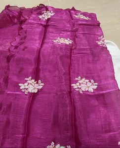 Elegant Magenta Floral Saree