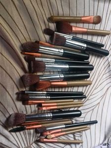 Makeup Brush