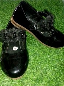 Cute Black Floral Shoes
