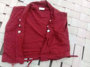 maroon cauler jaket
