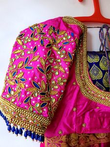 Pure Kanchi Pattu Silk  Saree With Maggam Blouse