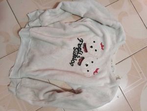 Cute Bear Embroidered Sweatshirt