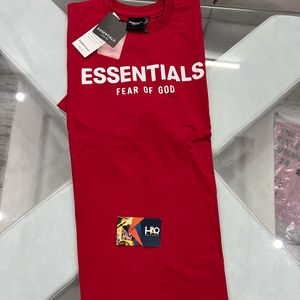 ESSENTIALS TSHIRT M Size