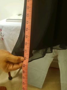 Dress With Detachable Collar