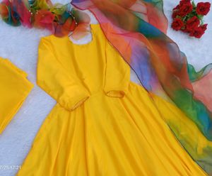 designer anarkali kurti set