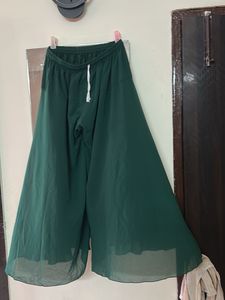 Women Green Kurta Set