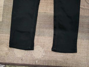 B@43 Size-32 Slim Jeans