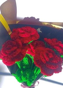 Handmade Crochet Rose Bouquet