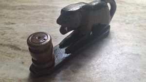 Wooden Lion Showpiece and agarbathi stand