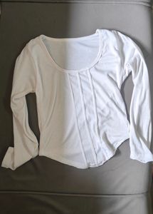 Cureved Hem Top