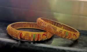 Golden Bangle Set