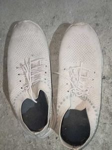 Comfortable White Running Shoes