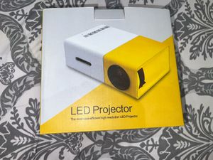 LED Mini Projector