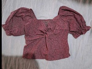 Spotted Puff Sleeve Top