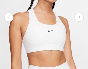 Nike Swoosh Medium support Sports Bra