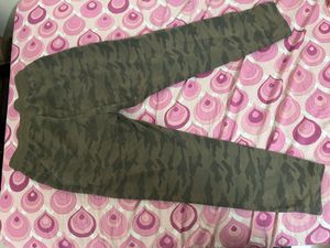 Camo Print Casual Pants
