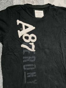 Aeropostale Men Black Regular Fit Cotton Tshirt