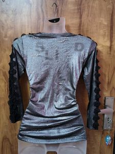 EXCLUSIVE 💖 DESIGNER 💝Elegant Silver &amp; Black Top