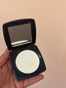 ELLE 18 Lasting Glow Compact