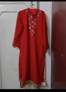 Elegant Red Embroidered Kurta