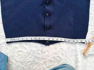 AMI ❤️ Paris Navy Cardigan