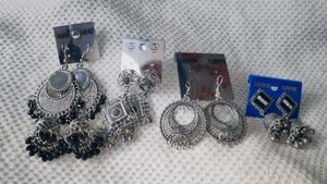 4 Earring Set in just rupees 120/-