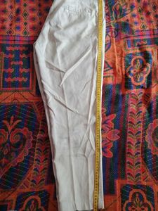 Cream white casual pant M size