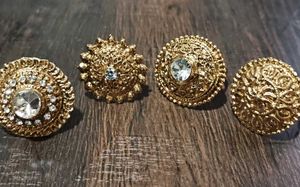 Pack Of 4 Artificial Gold Rings