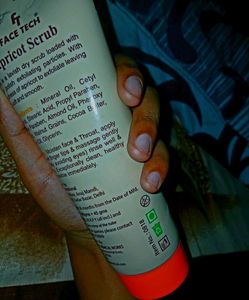 Face Tech Apricot Scrub