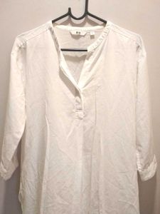 UNIQLO BEAUTIFUL TOP