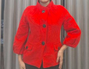 Red short coat