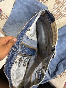 Straight fit washed blue jeans