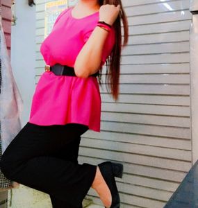 A - Line Cute Majenta Top