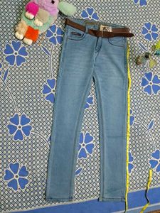 Brand New Mid *Blue* Straight Fit Jeans – Size 30
