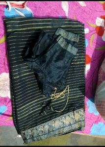 black sari