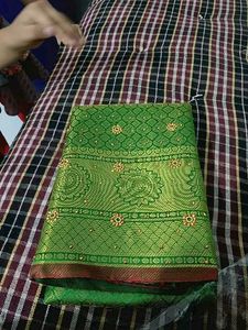 Kanjeevaram Brocade Purple Beads &amp; Stones Saree Wi