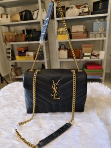 HANDBAGS HI HANDBAG🛍️🛍️