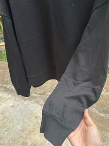 Black H&amp;M Sweatshirt