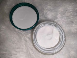 Himalaya Day Cream