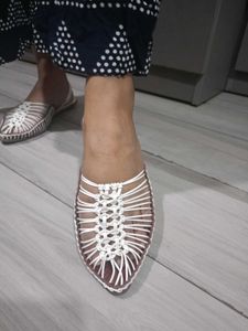 Handcrafted Ethnic Flats By Mochi
