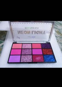 2 Totally New Eyeshadow