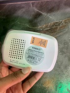 Insight Cosmetic Spf Foundation With Compact Powde
