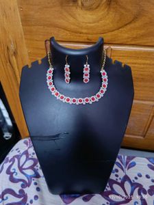 new Red & White Necklace Set