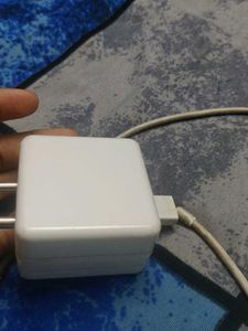 Supervooc 80W Adapter With Cable