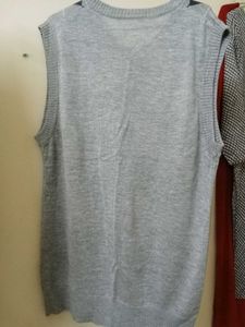 New Plaid Sweater Vest (Grey)