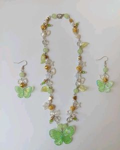 Flora Necklace And Earrings