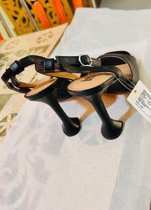 Women Black Heels with Ankle-loop